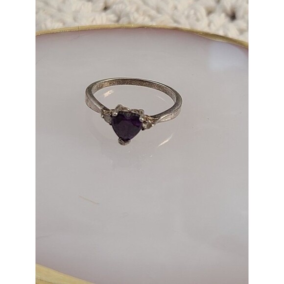 Amethyst Heart Ring Size 7 | Sterling Silver Purple Gemstone Romantic Jewelry - Picture 2 of 7